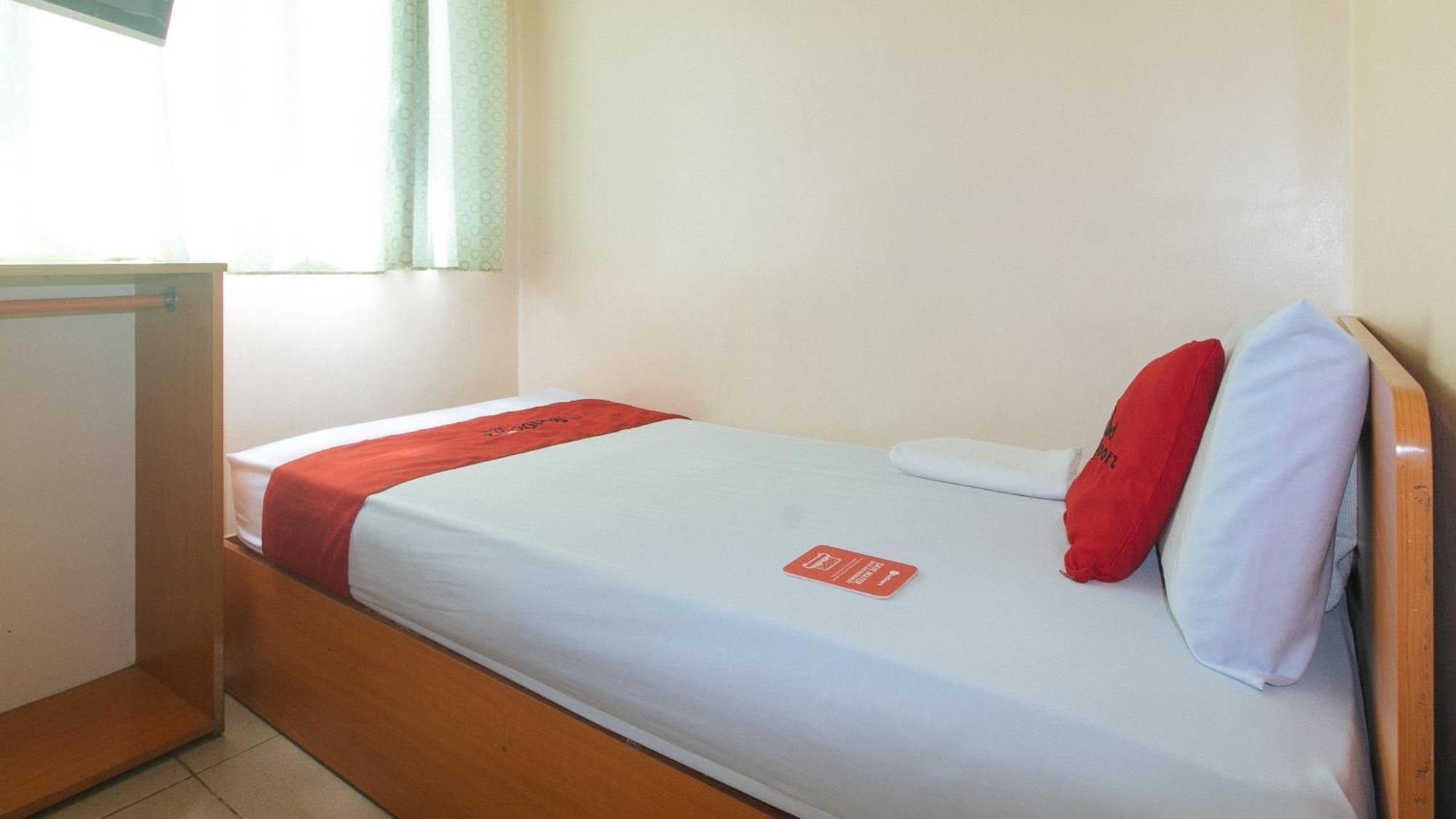 Reddoorz @ Asiana Pension Inn Mandawe Exterior foto
